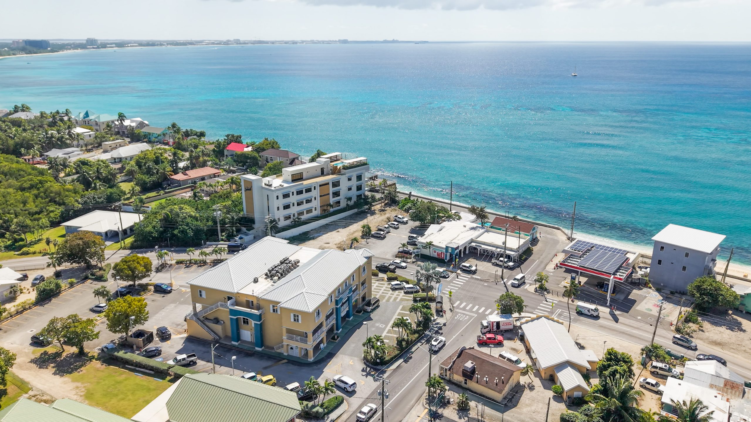 Heritage Holdings | Grand Cayman Property for Rent or Sale | Commercial Properties | Warehouses for rent | Residential Properties