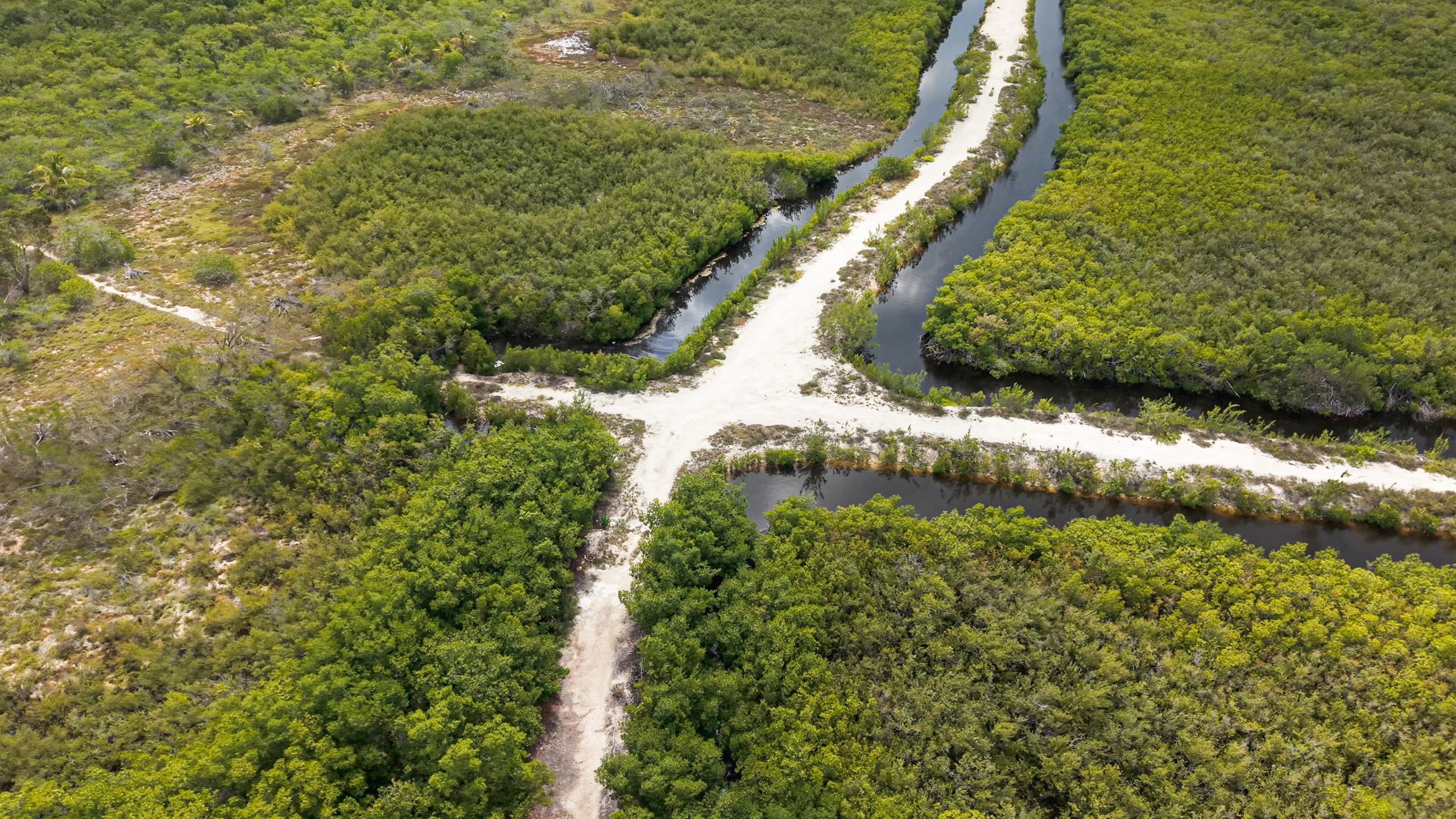 4 Bedroom Villas for Sale in The Shores, West Bay, Cayman Islands | Sandpiper Villas | Heritage Holdings