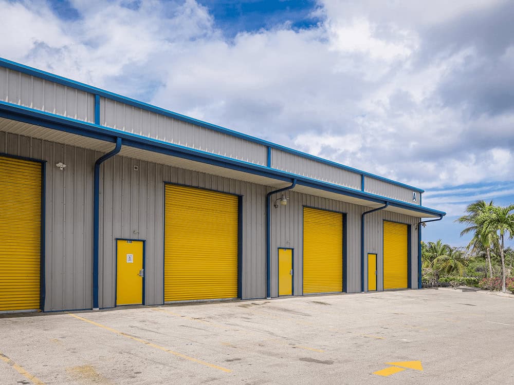 barcadere-warehouse-building-1
